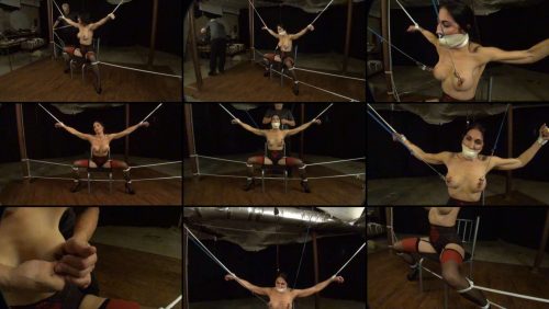 Tied Raven Eve Doing the Shortleg Shake - Nipple Clamps